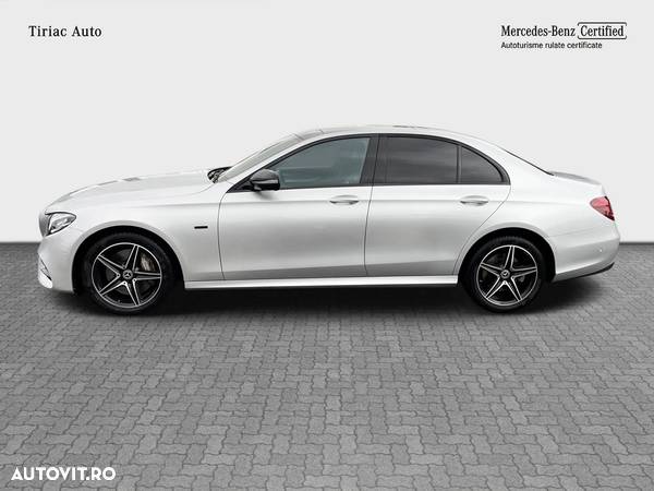 Mercedes-Benz E 300 de Aut. - 3