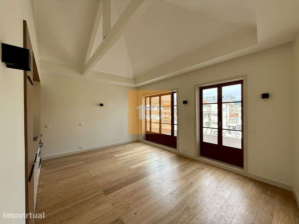 T1 junto ao mercado do Bolhão-14