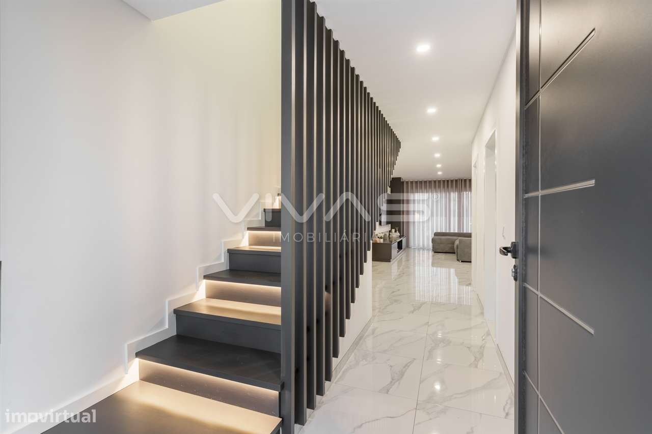 Moradia T3 Venda em Alpendorada, Várzea e Torrão,Marco de Canaveses-17