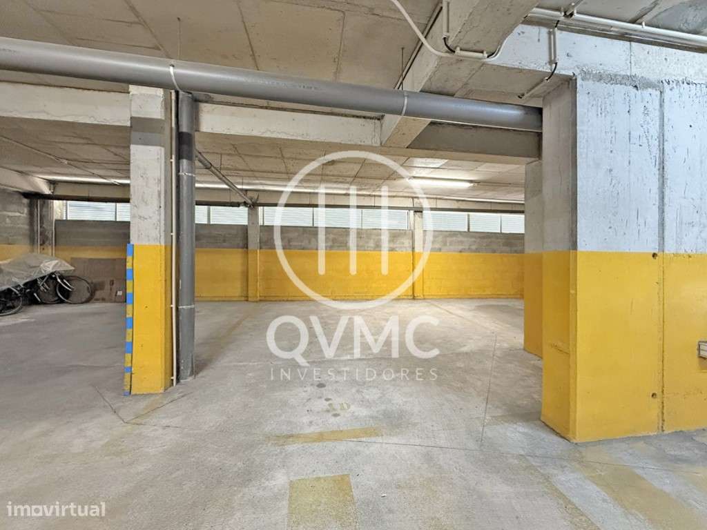 Apartamento T3 em Sesimbra com parqueamento - Vista mar e castelo-31