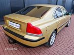 Volvo S60 - 17