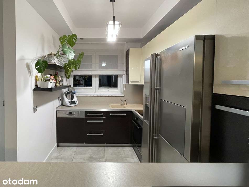 Przy drodze gminnej, 4 pokoje , duża działka-6