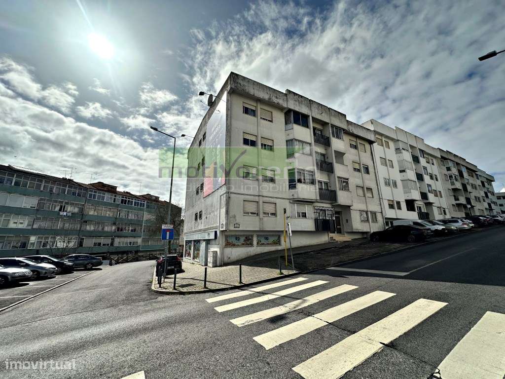 T2 com Varanda no Pendão, Queluz. Ideal para Primeira Habitação-14