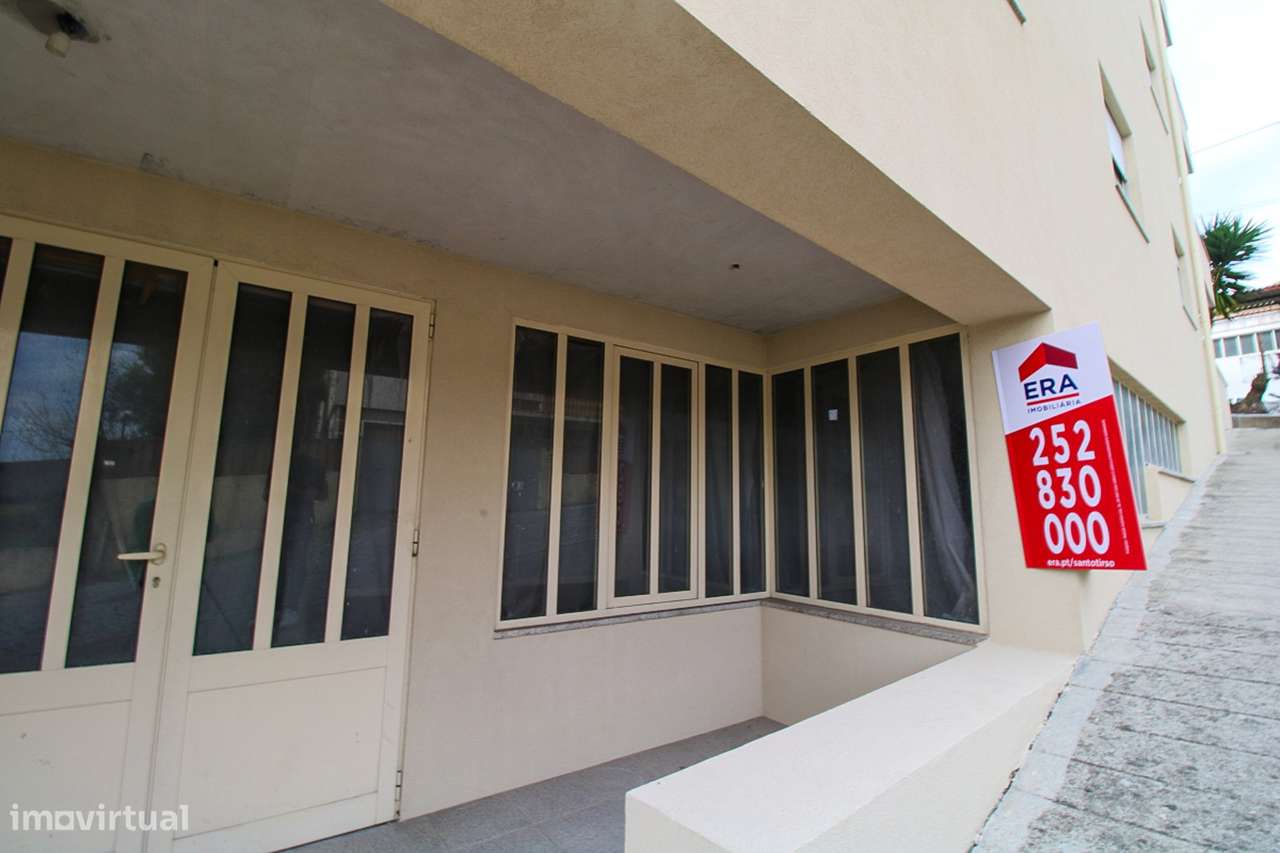 Armazém em Oliveira, Santo Tirso.-11