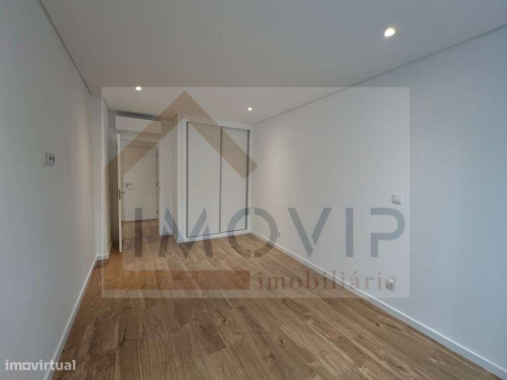 Apartamento T3 Luxuoso-7