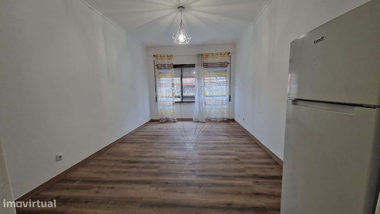Apartamento T1 para arrendamento - Grande imagem: 2/10