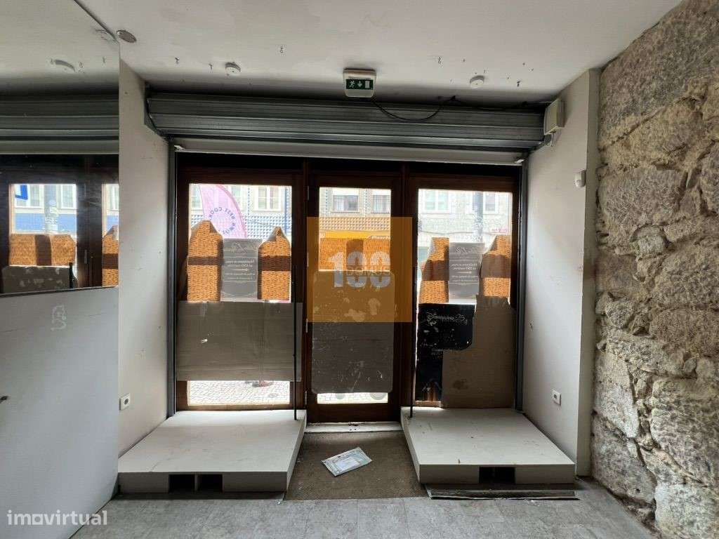 Loja na Rua de Cedofeita - Grande imagem: 3/69