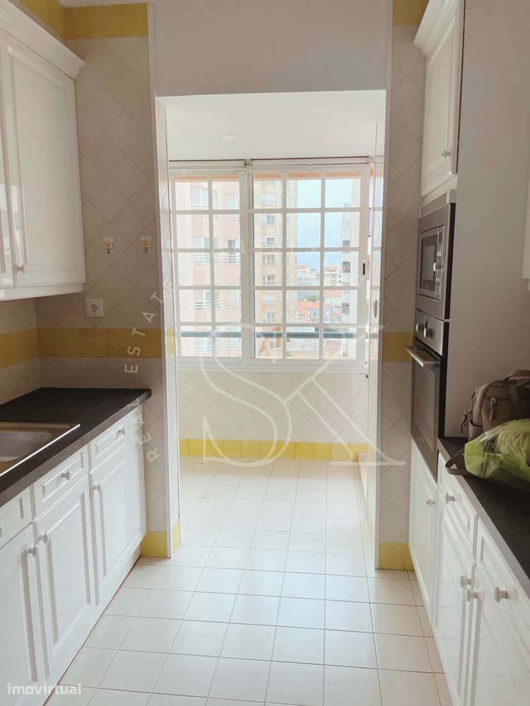 T3 em Condomínio Privado com piscina-14