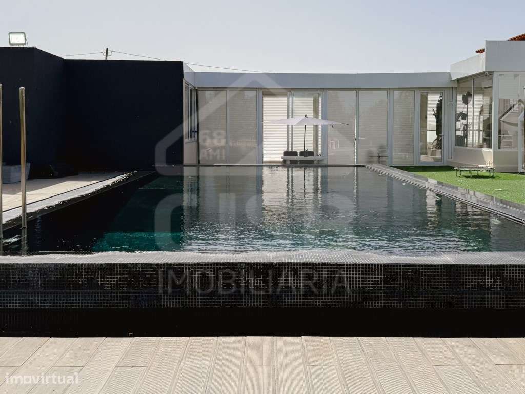 Moradia T3+1 c/ Piscina, 5.000m², Anexo, Garagem | Benavente-1