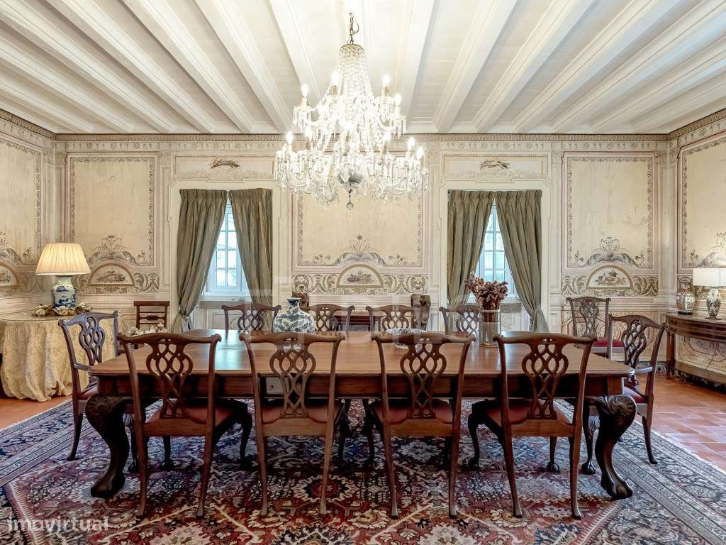 Moradia T7, com piscina e jardim privativo, em Carnide - Grande imagem: 4/49