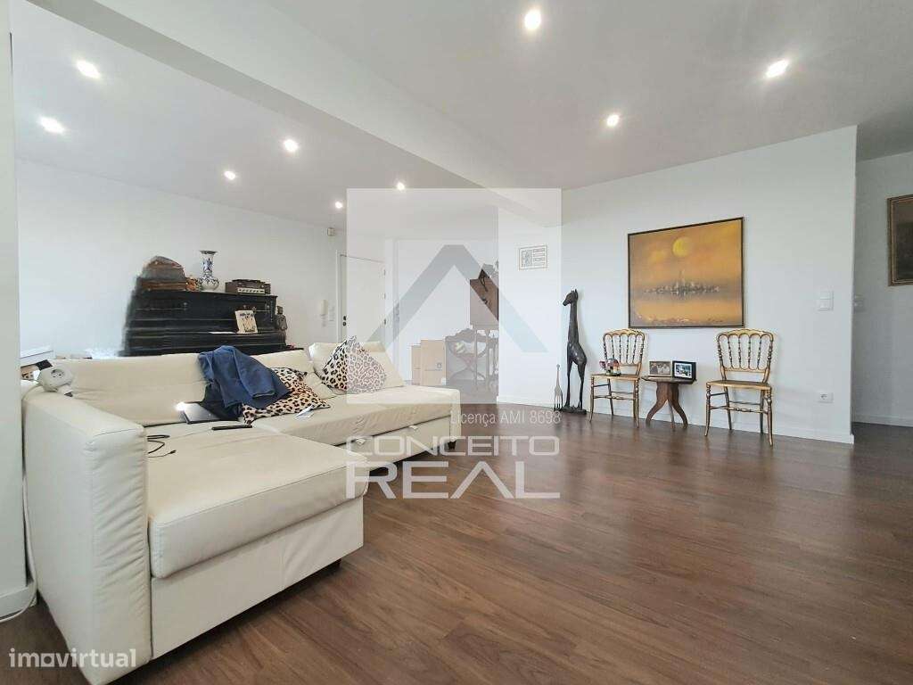 Penthouse  - c/ Terraço 360º  - Privacidade Total - Piscina - Boavista-4