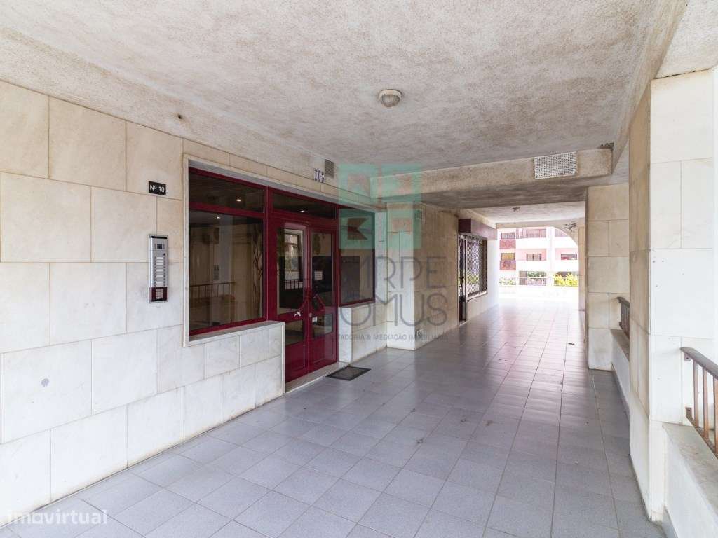 Apartamento T2 em Santa Iria da Azóia-25