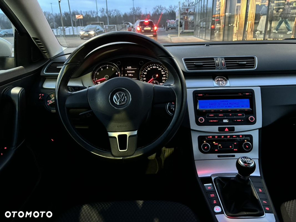Volkswagen Passat 1.4 TSI Trendline - 9