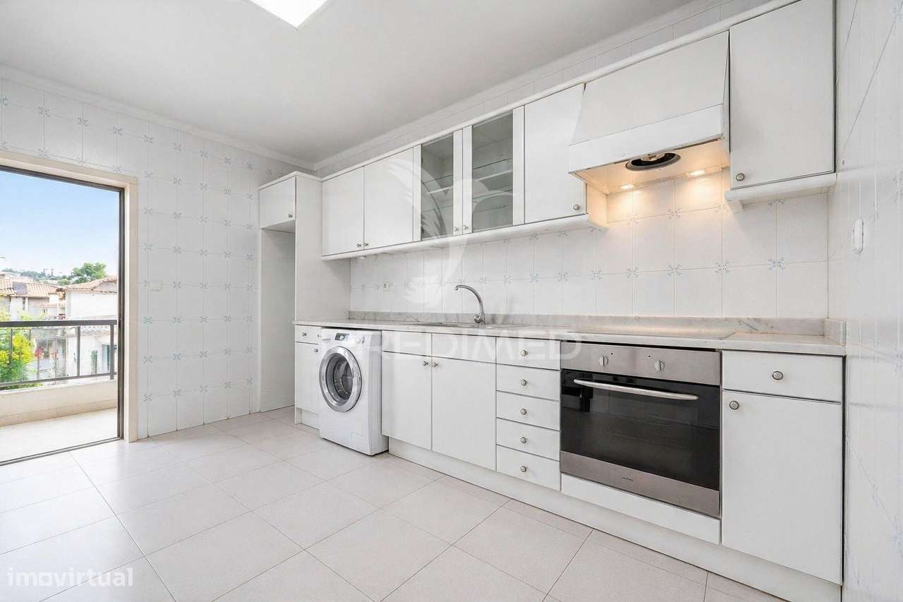 Apartamento T3 | 120 m² | Garagem Fechada | Ferreiros – Braga