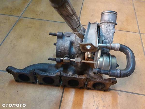 TURBINA TURBOSPRĘŻARKA 1.8 TB VW AUDI AWT - 4