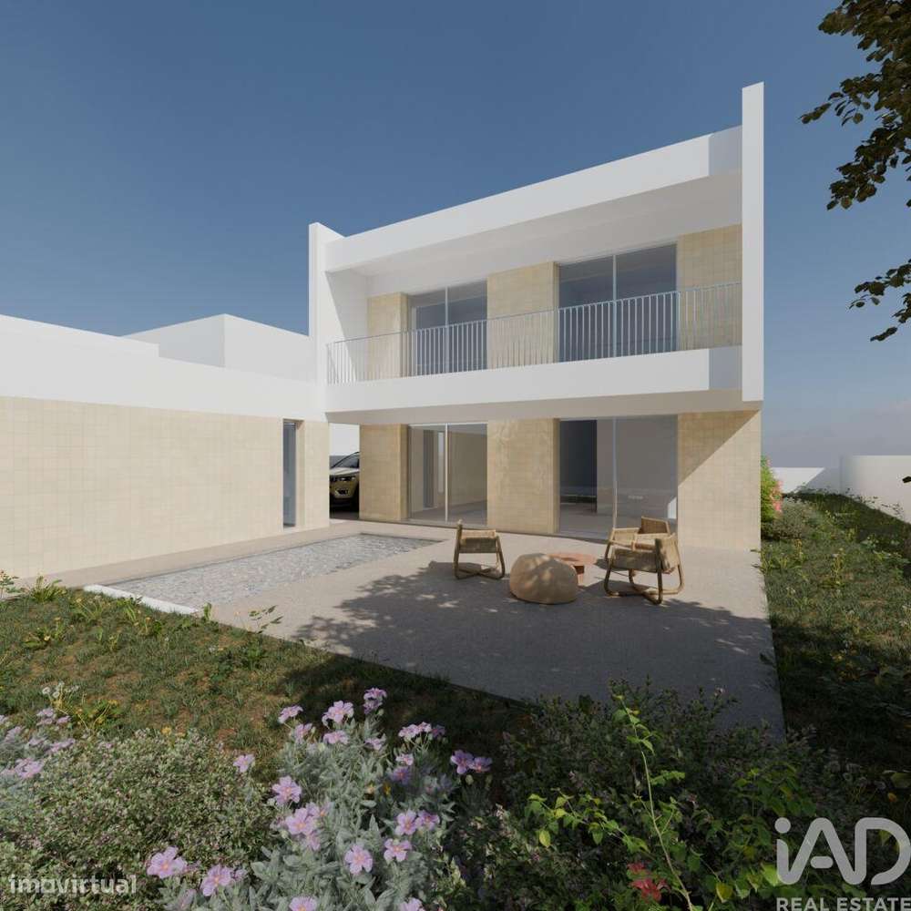 Moradia isolada T4 em Caparica e Trafaria de 190 m2 - Grande imagem: 2/3