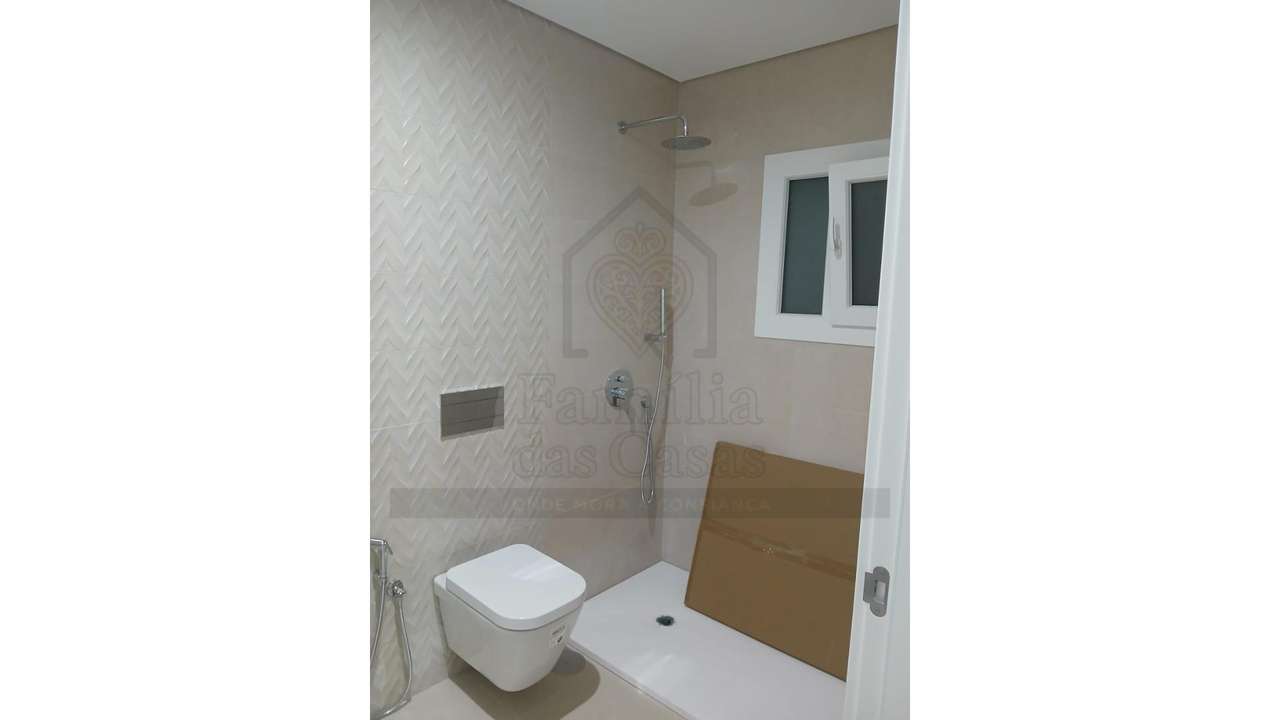 Moradia Isolada T3+1 em Fernao Ferro - Grande imagem: 5/12