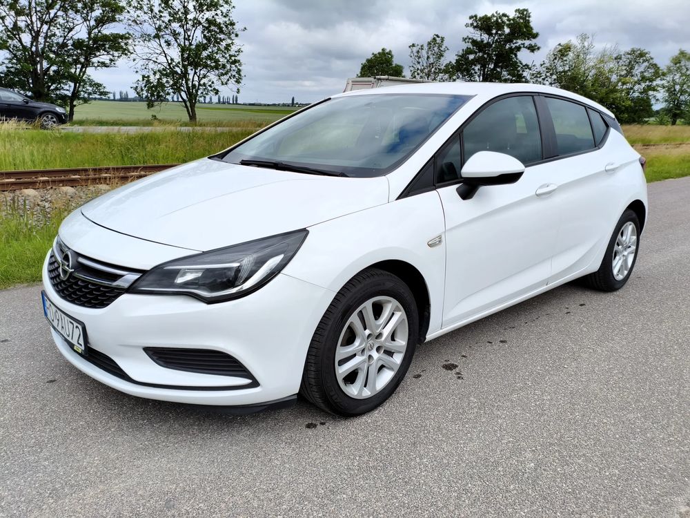 Opel Astra K (2015-2021) 2017