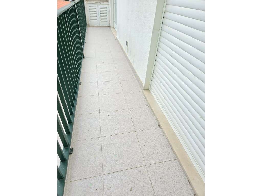 Moradia T4 - centro de Sines-29