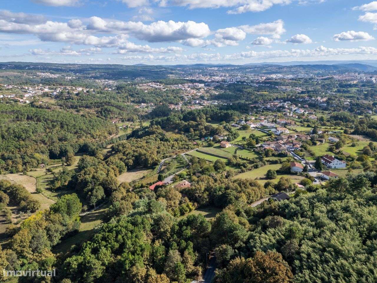 Moradia para restauro em quinta com 1.35Ha - Borbelinha, Adoufe-27