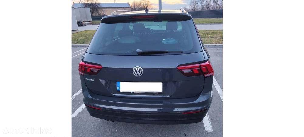 Volkswagen Tiguan 2.0 TDI DPF Comfortline - 2