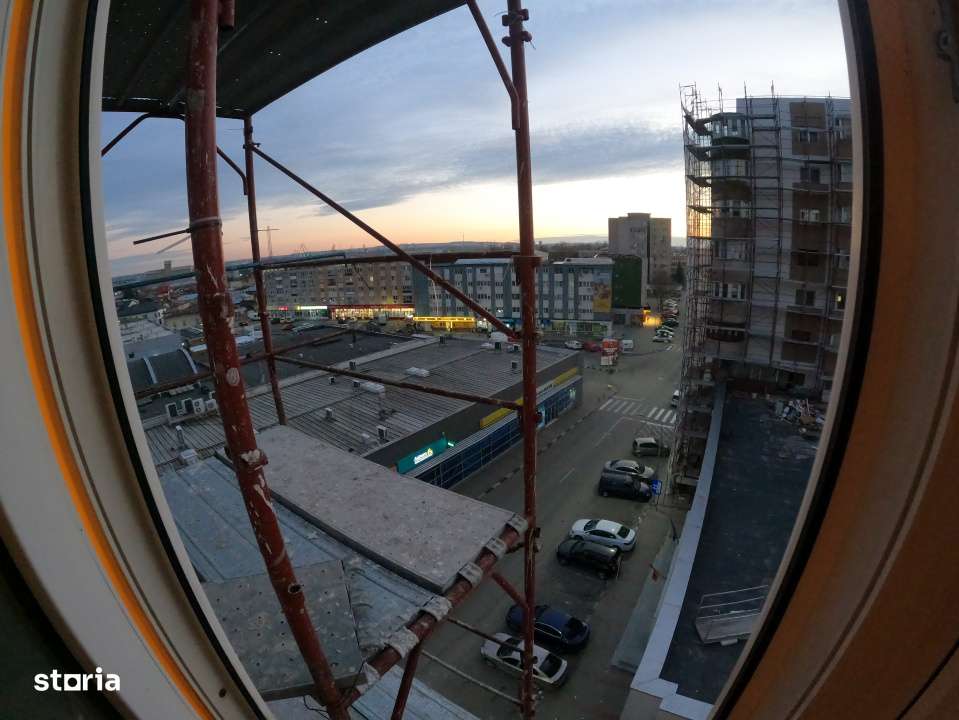 Apartament central de 3 camere, 75 mp,  cu boxa pentru depozitare-1