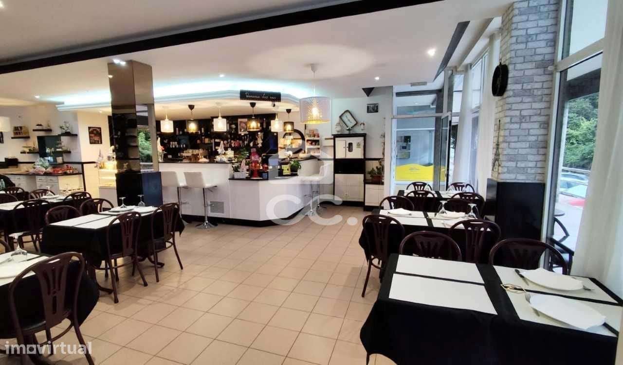 Loja comercial à venda em Vila Nova do Campo — Santo Tirso-5