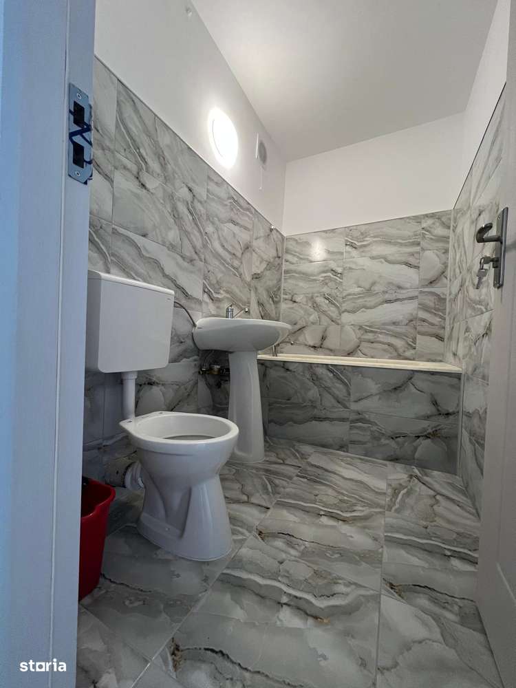 Vand 2 cam tiglina2 renovat pret 55.000 euro - Imagine principală: 2/12