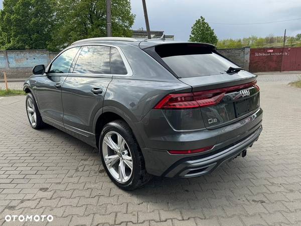 Audi Q8 55 TFSI quattro tiptronic - 1