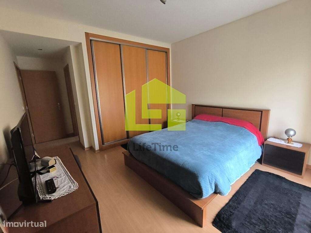 Apartamento T3 Com  terraço privativo-15