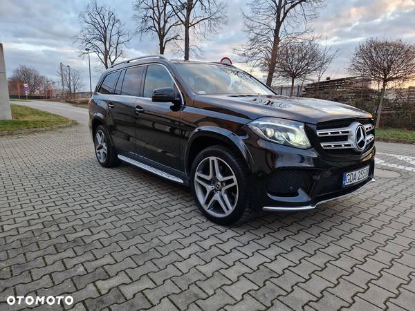 Mercedes-Benz GLS 350 d 4-Matic - 4