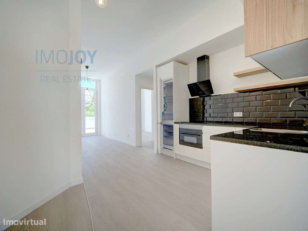 Loja transformada em Apartamento T2 a Estrear com Terraço e Garagem... - Grande imagem: 2/32