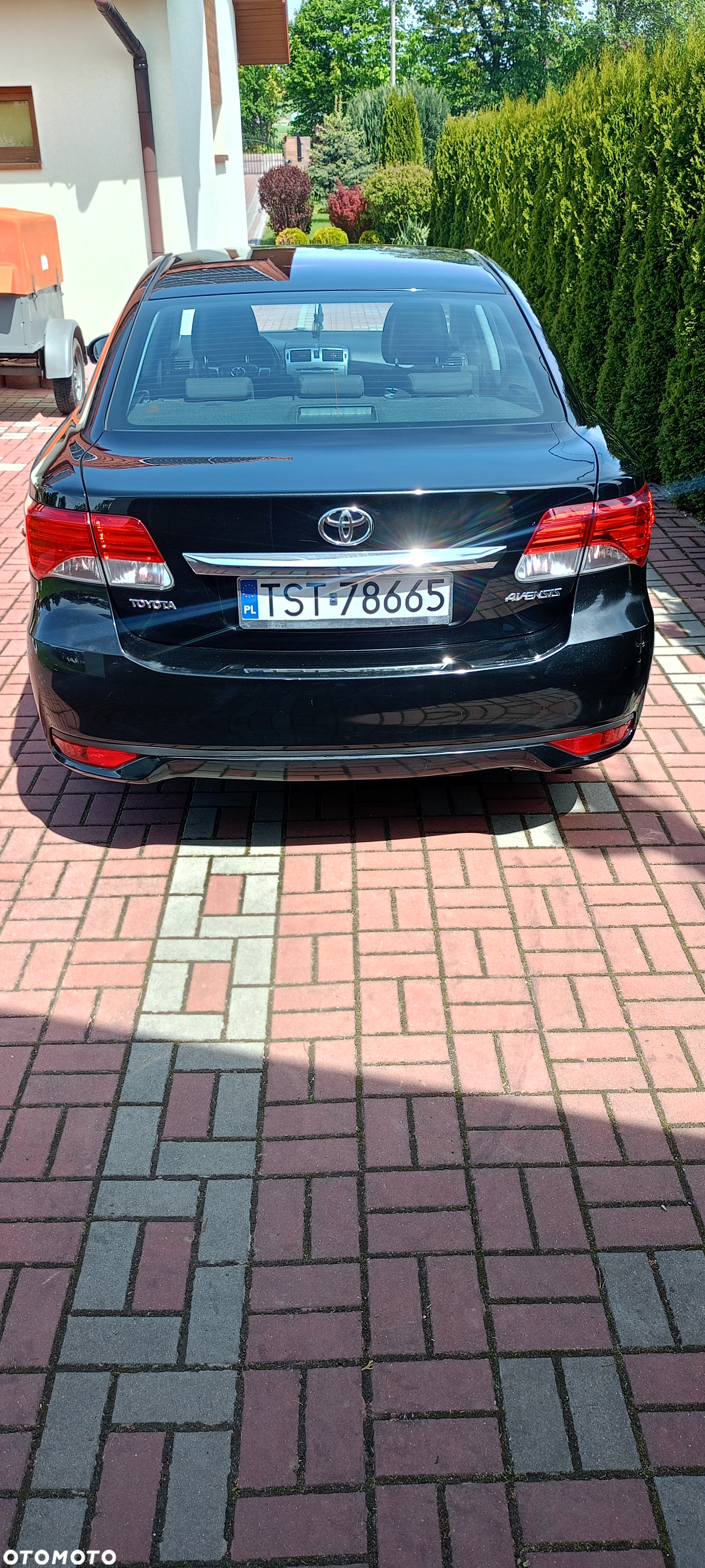 Toyota Avensis 1.8 Active - 16