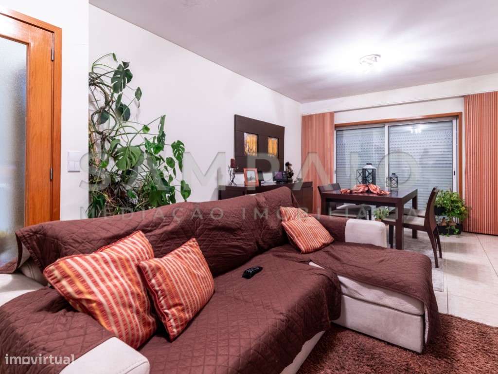 Apartamento T2 S. Cosme/Av. da Conduta!-6