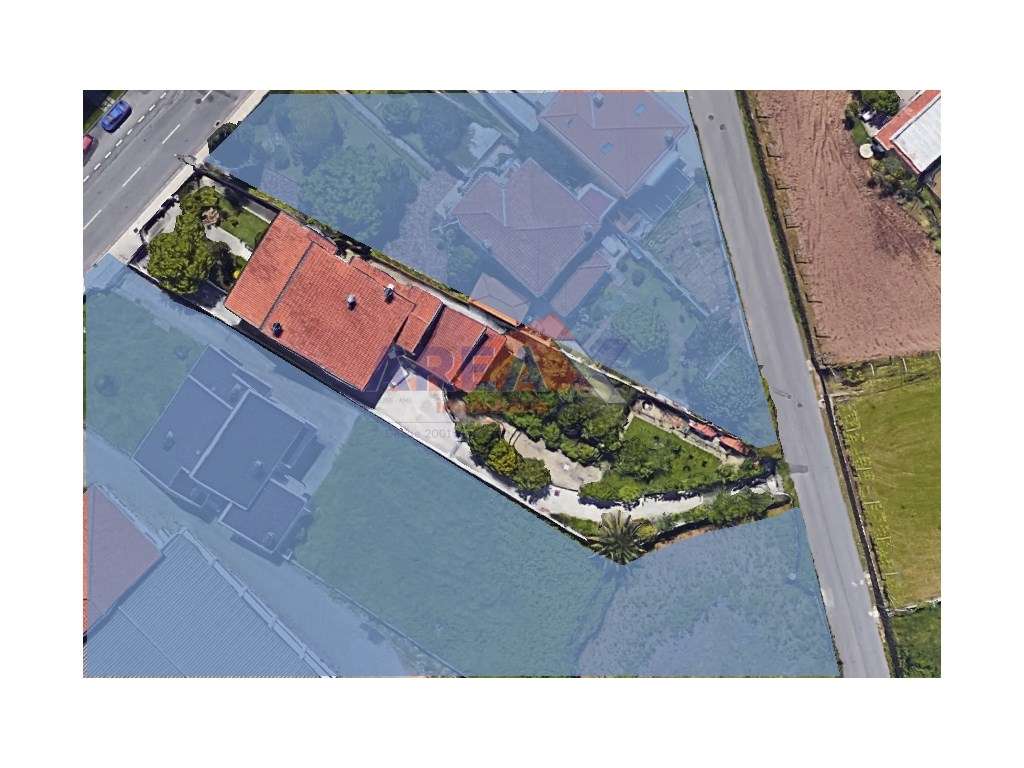 Moradia Individual com 1259 m² de Terreno Oliveira de Azeméis-3