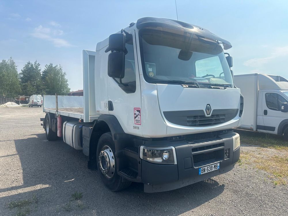 Renault Premium 2011