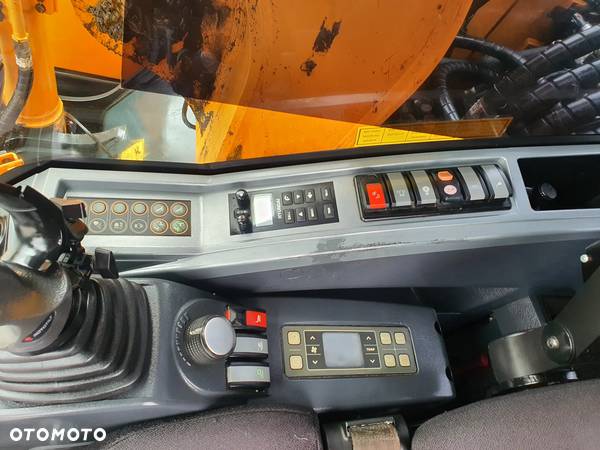 Hyundai R 140 W - 8