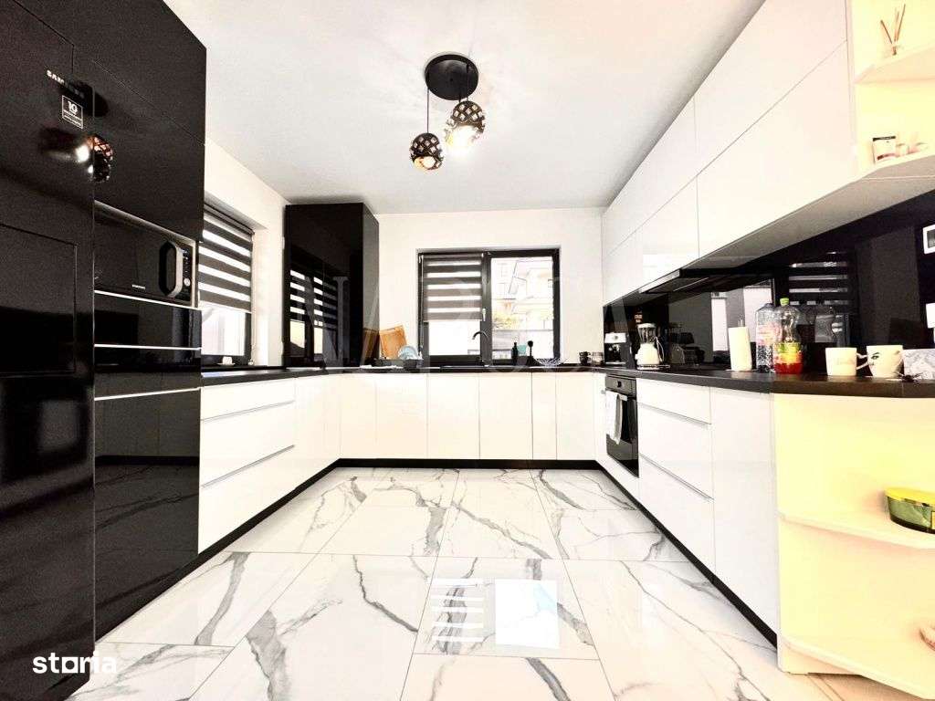 Casa 4 camere de vanzare in Dezmir - Imagine principală: 4/15