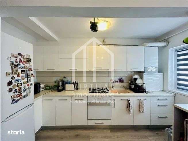 Apartament deosebit de vanzare, cu 3 camere, mobilat si utilat, - Imagine principală: 5/11