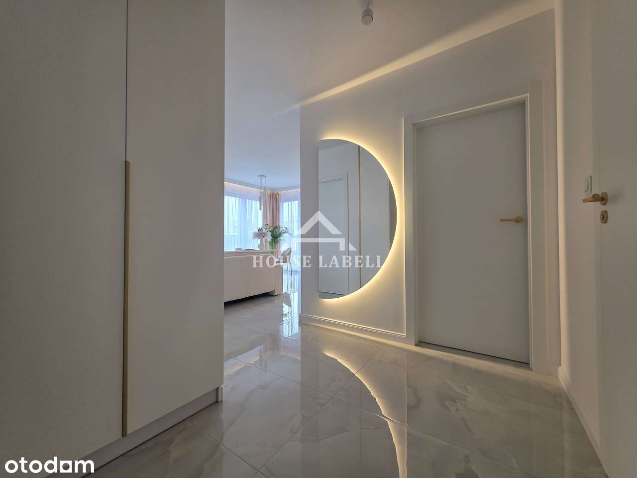 Ponadczasowe eleganckie mieszkanie, 3 pokoje z miejscem postojowym-7