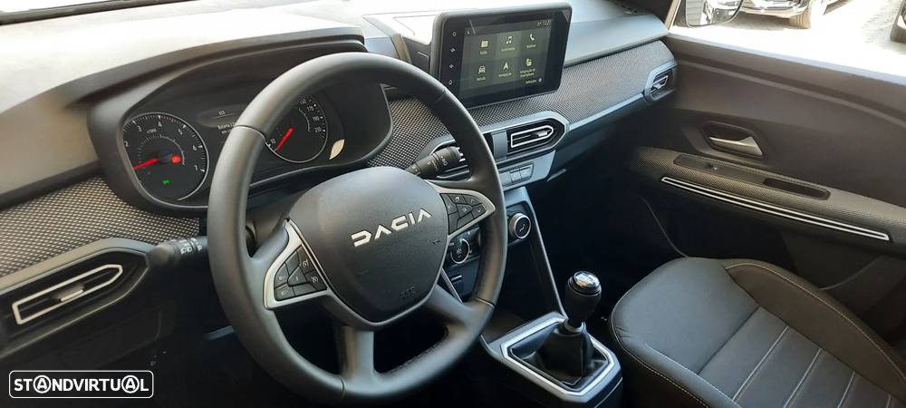 Dacia Jogger 1.0 TCe SL Extreme+ Up&Go 7L - 19