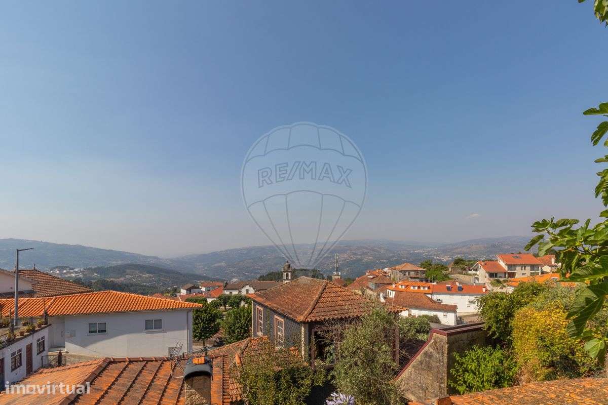 Moradia T4 para venda-17