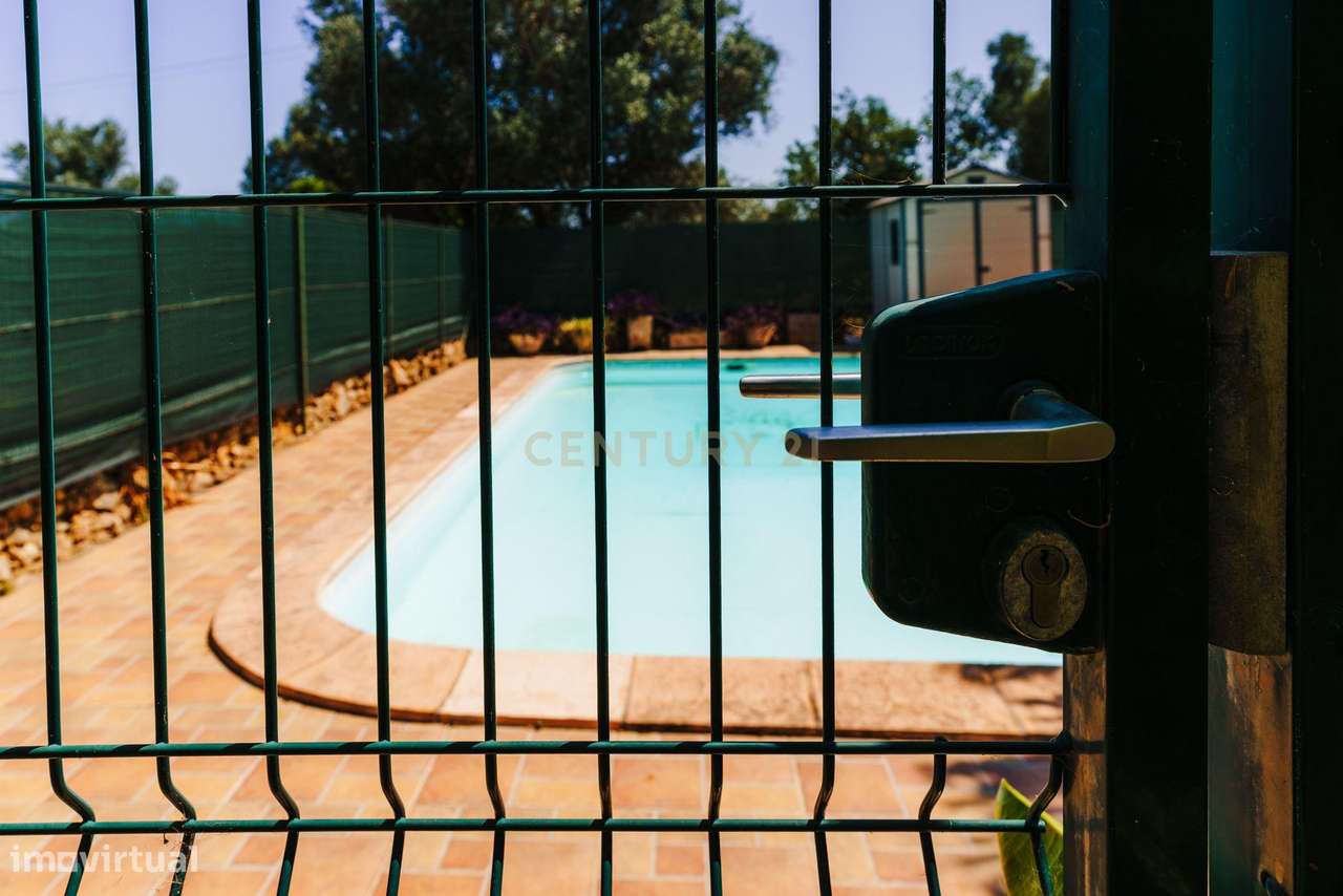 Quinta com 8660 m2 com Moradia, piscina e dois terraços panorâmicos em - Grande imagem: 3/52