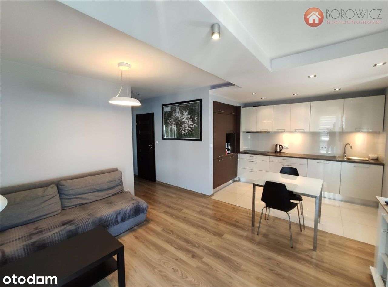 Bielsko-Biała, 2 pokoje z m. parking, winda - Pełny obrazek: 2/16