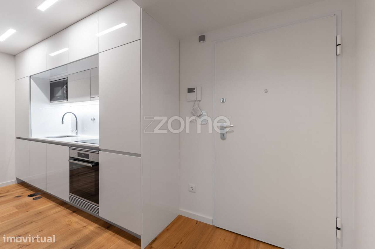 Apartamento T1 mobilado, com lugar de garagem, em Vila Nova de Gaia. - Grande imagem: 4/30