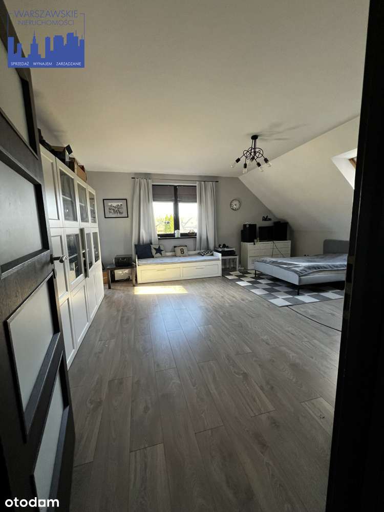 Przestronny, wolnostojący w malowniczym Okuniewie-10