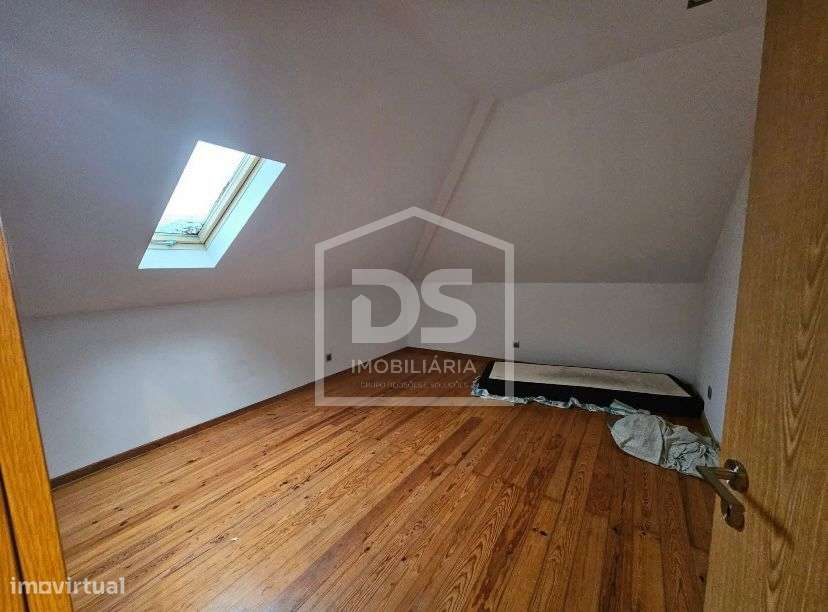 Moradia T4 Venda em Maceira,Leiria - Grande imagem: 5/10