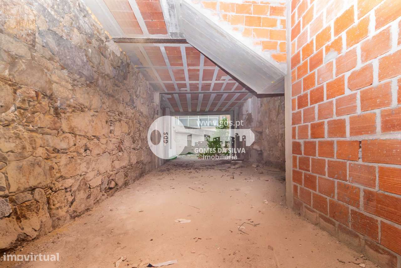 Loja Comercial para Arrendamento – Praça do Comércio, Braga - Grande imagem: 4/20