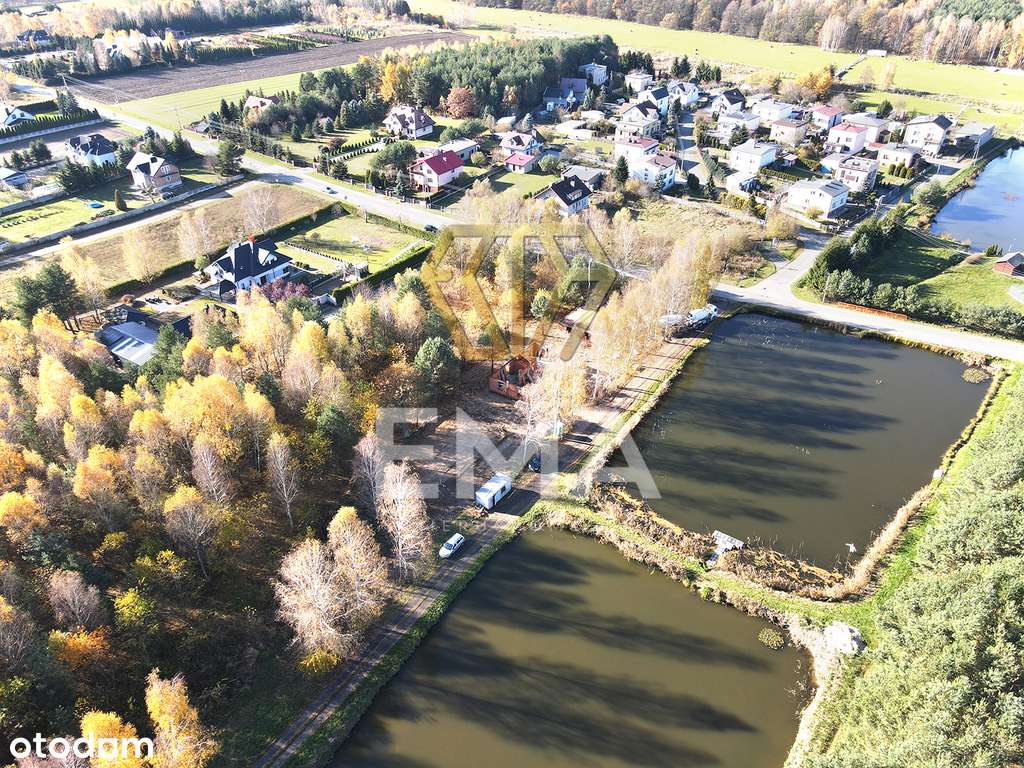 Nowoczesny dom nad stawem-Libidza, na sprzedaż-11