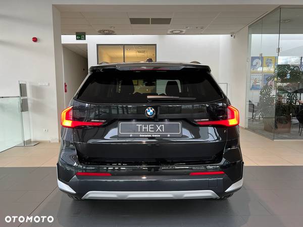 BMW X1 xDrive23i mHEV xLine - 9